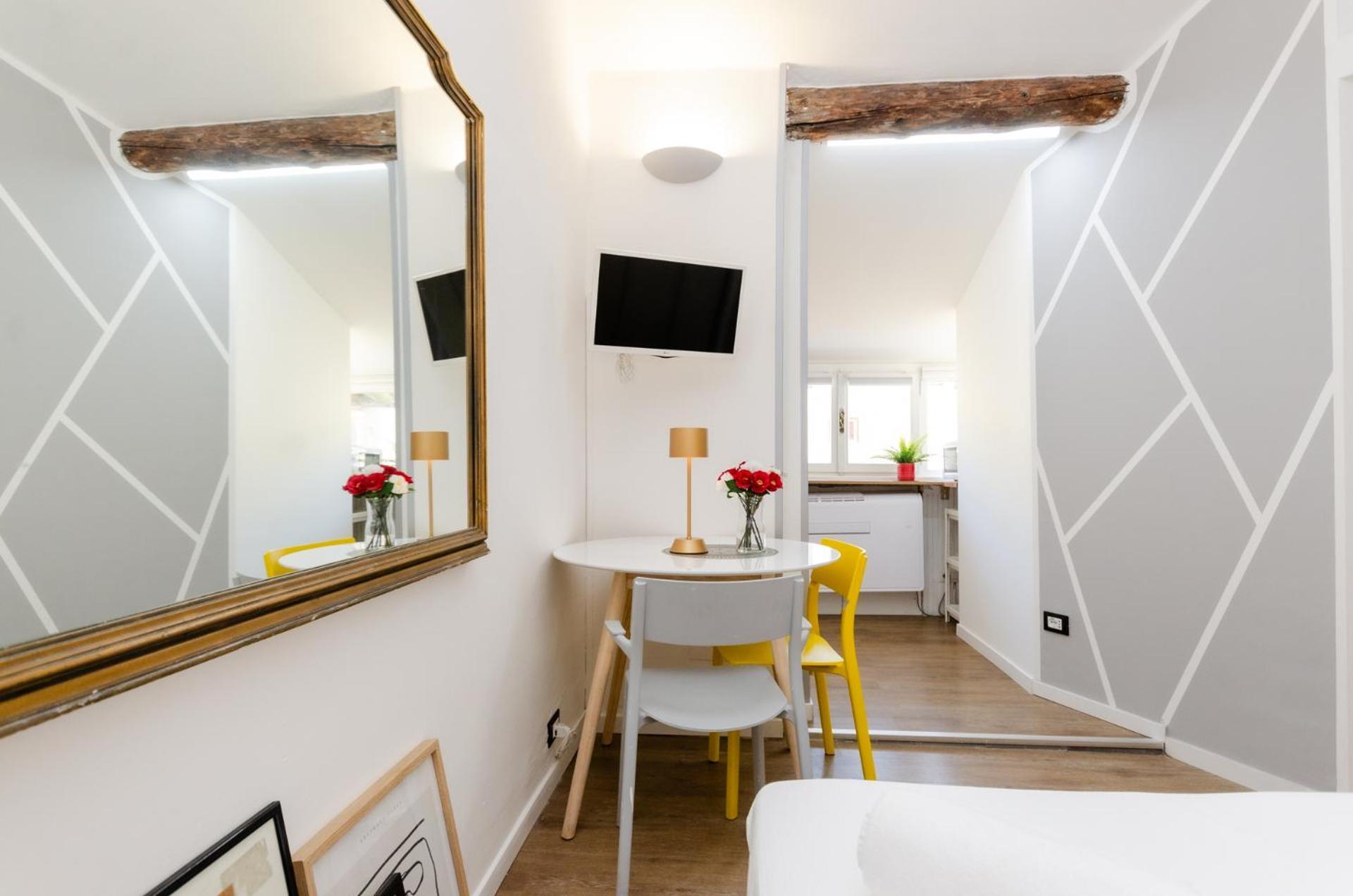 Vivimihome - Carcano House A Pochi Minuti Dai Navigli Милан Экстерьер фото